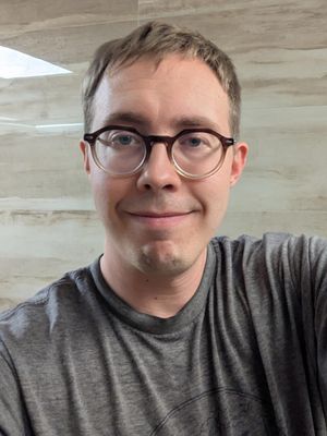 Daniel, 31