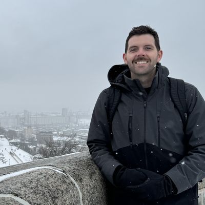 Alex, 34