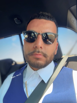 Cesar, 28