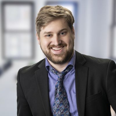 Alex, 29