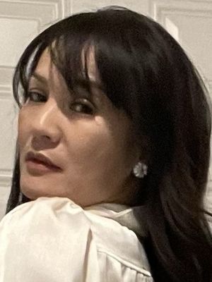 Megan, 47