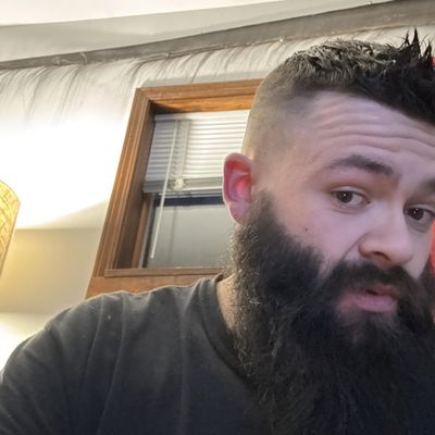 Mykle, 28