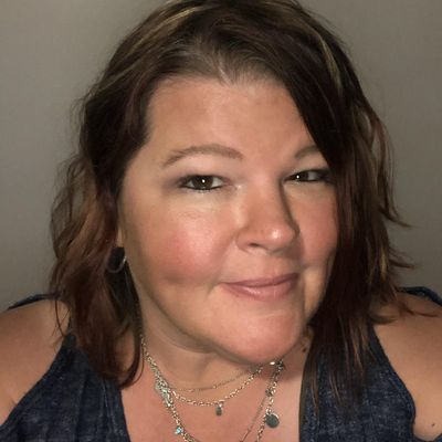 Elaine, 53