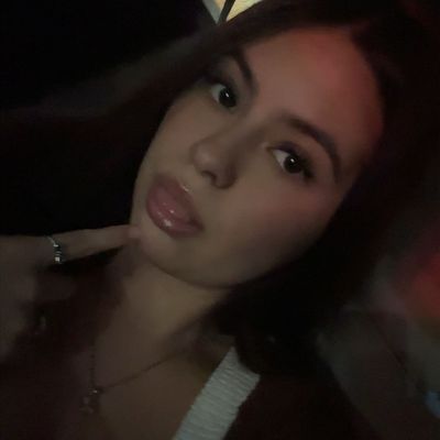 Leilanie, 18