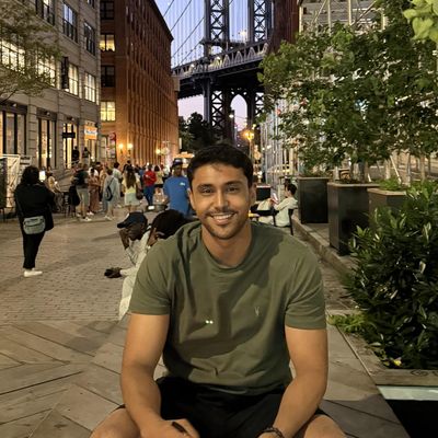 Erik, 25