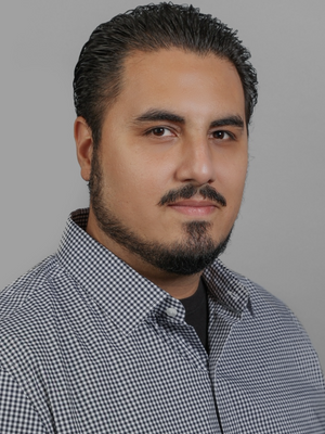 Arturo, 32