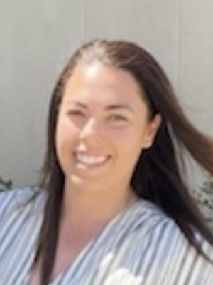 Robyn, 39