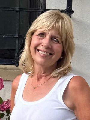 Jenny, 55