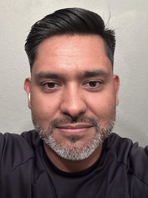 Lazaro, 39