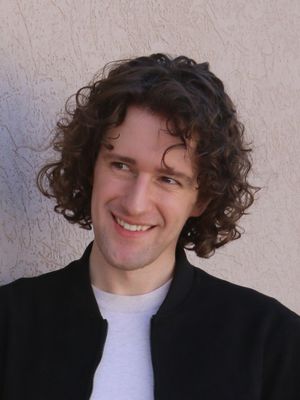 Sean, 27