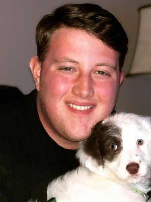 Daniel, 29