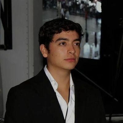 Jose, 23