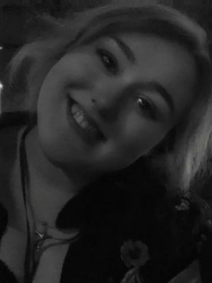 Maria, 20