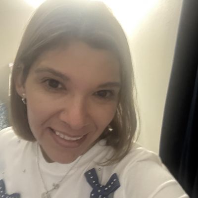 Claudia, 46