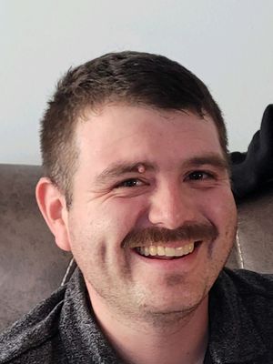 Cesar, 33