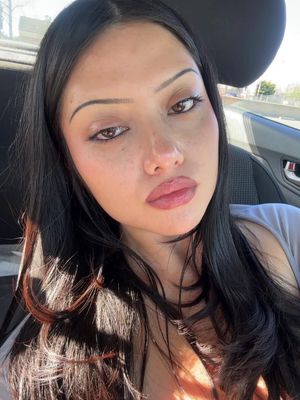 Tifany, 23