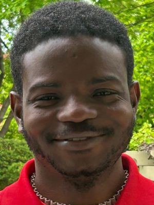 Edu, 32