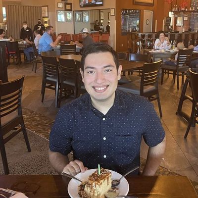 Luis, 31