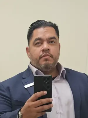 Mario, 44