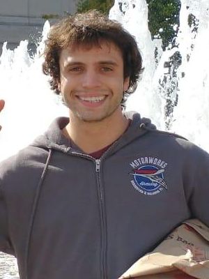 John, 28
