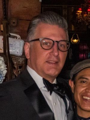 Kris, 54