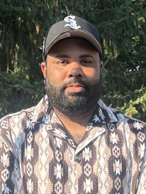 Jonathan, 39