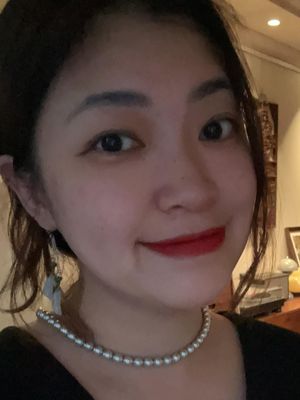 Chloe, 34