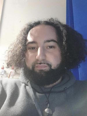 Daniel, 30