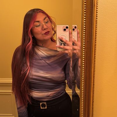 Yaneth, 29