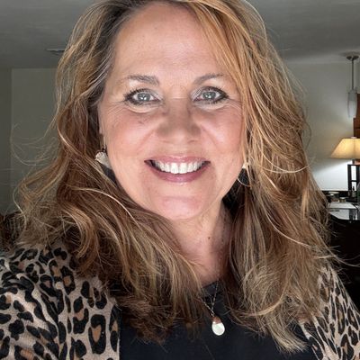 Lisa, 63