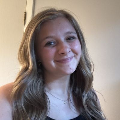 Caitlyn, 22