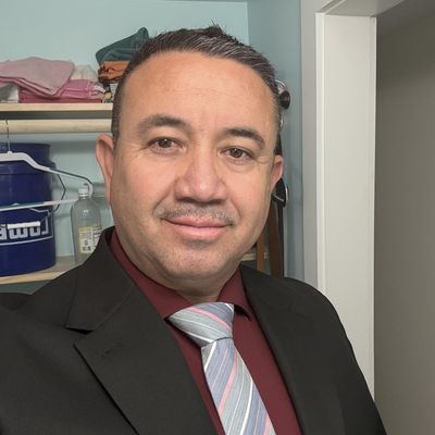 Alex, 45