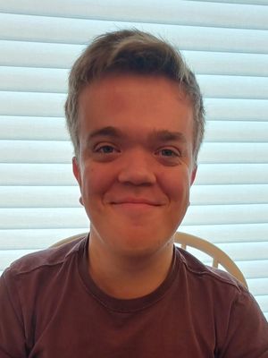 John, 25