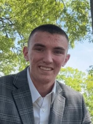 Kevin, 19
