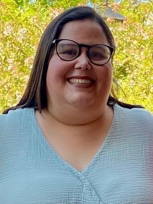 Agustina, 38