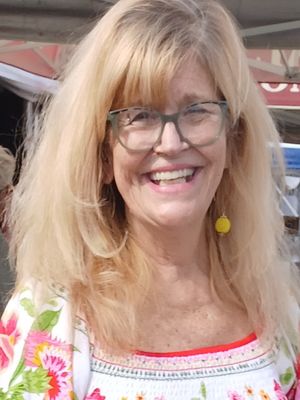 Meghan, 65