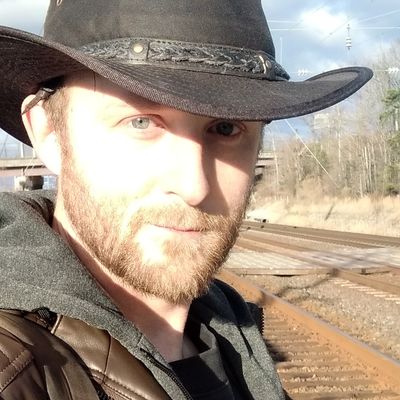 Luke, 34