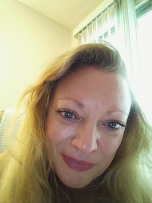 Patricia, 50
