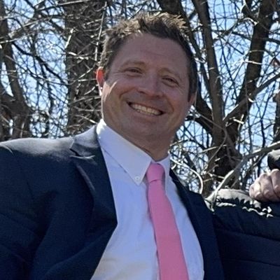Tim, 46