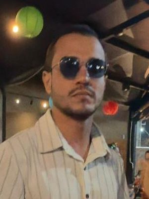Paulo, 31