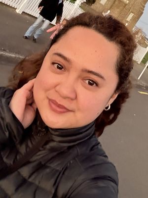 Xyza, 33