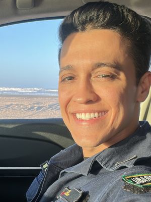 Jean, 36
