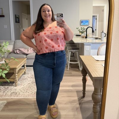 Emily, 31