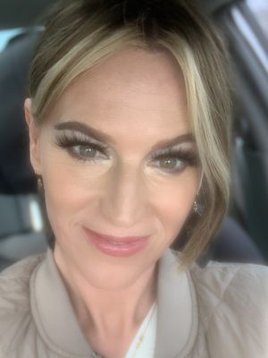 Amanda, 44