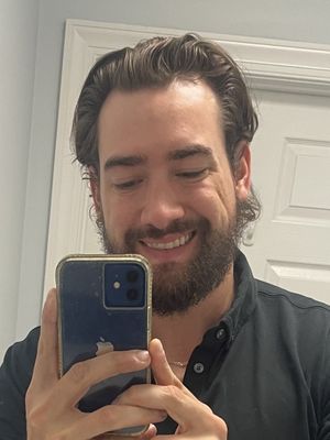 Ryan, 32