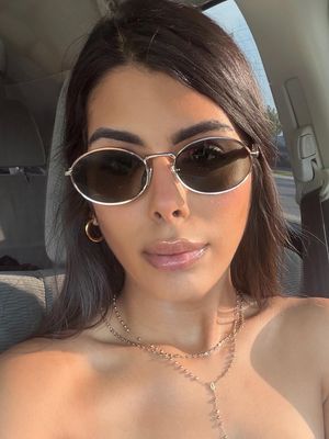 Luisana, 29