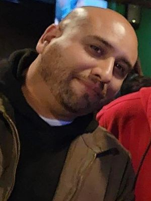 Robert, 44
