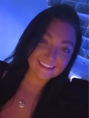 Michaela, 30
