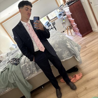 Alessandro, 18