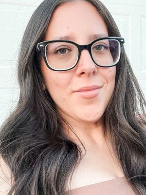 Erika, 37